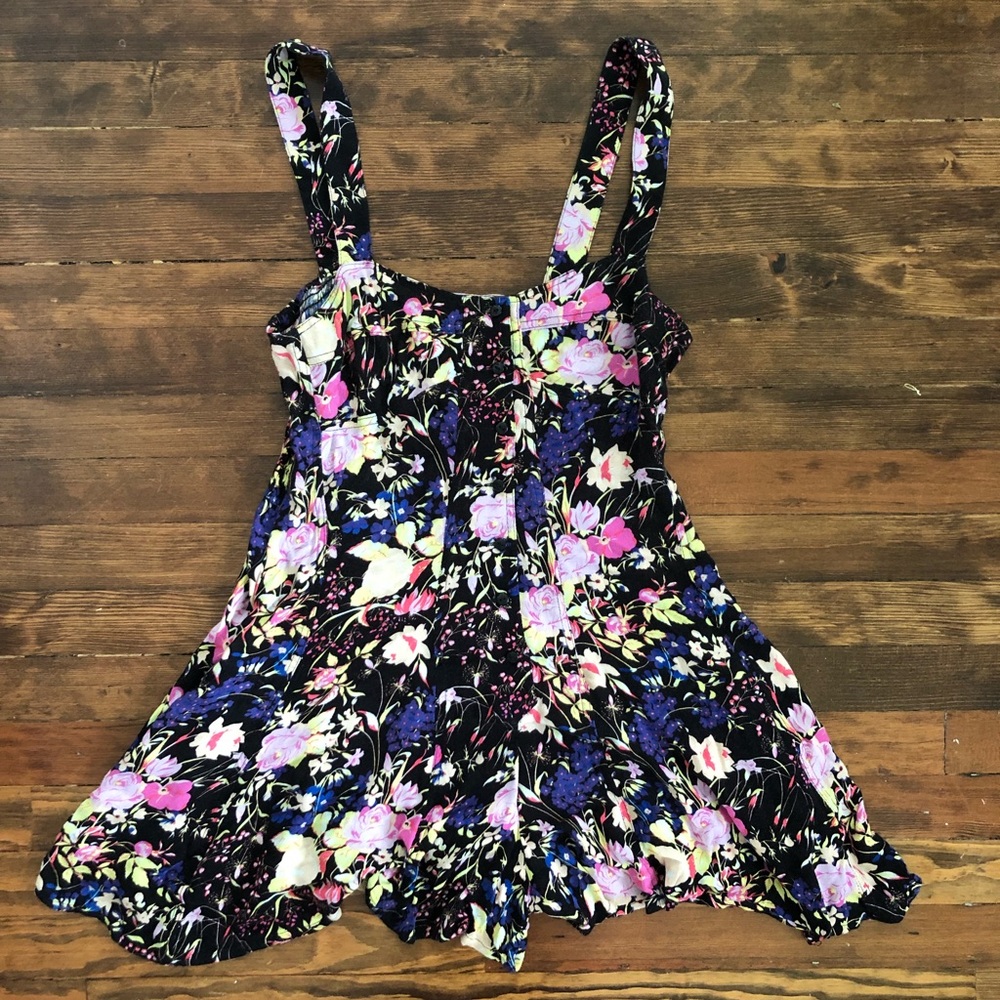 Free People Floral Romper- size 6